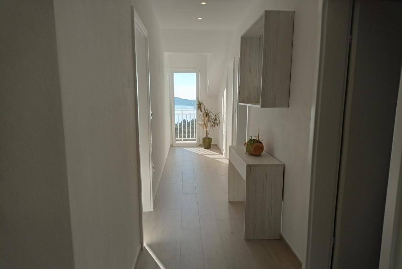 דוברובניק Apartment Lucija With Sea View מראה חיצוני תמונה